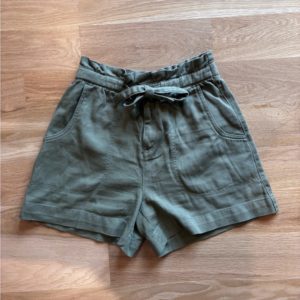 Old Navy High Waist Green Shorts with Tie Belt